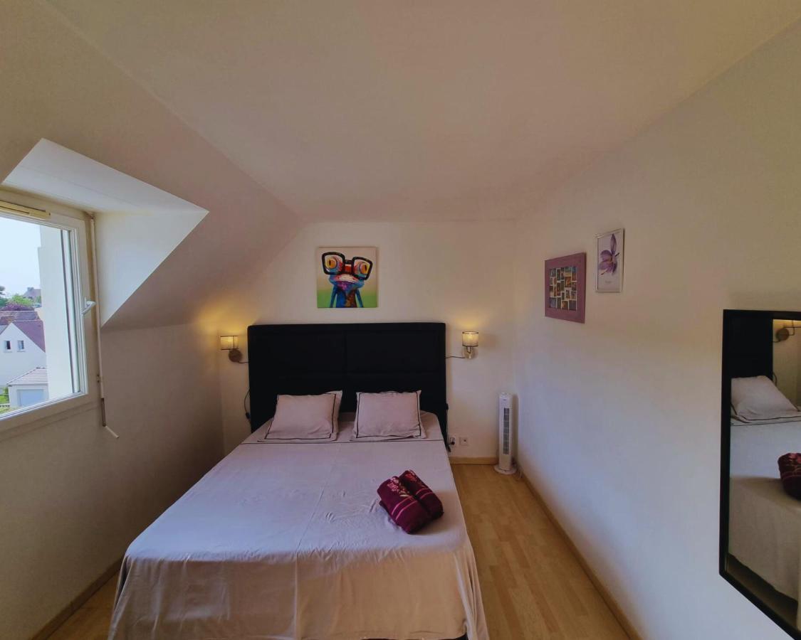 Appartement Cosy Centre Brie Comte Robert Eksteriør billede